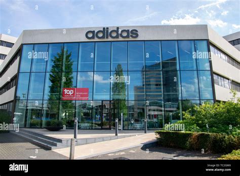 adidas hoogoorddreef 9a amsterdam 1101 ba the netherlands|adidas amsterdam contact number.